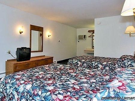 Rodeway Inn Coldwater Exterior foto